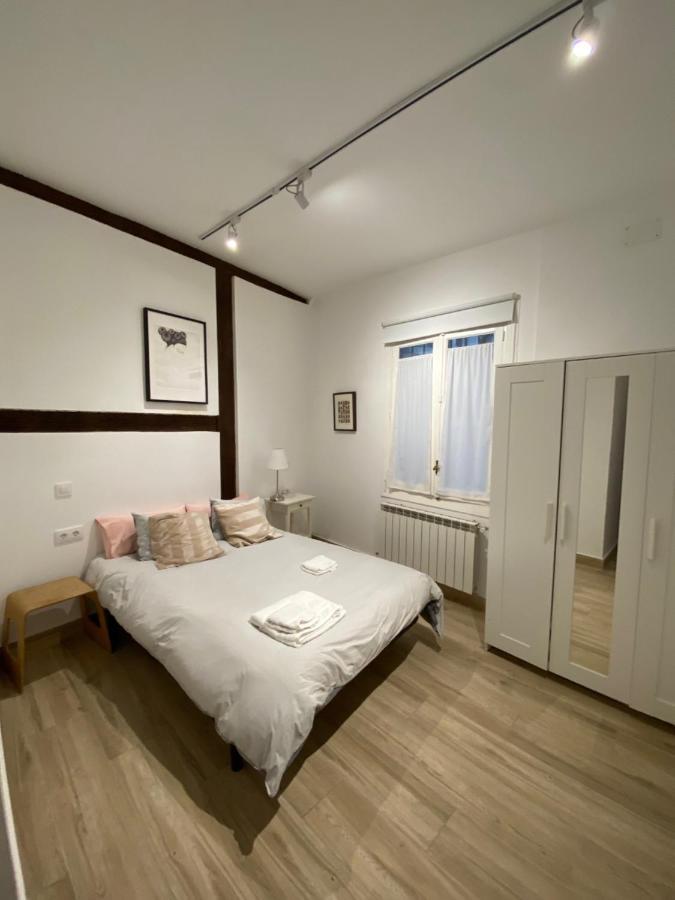 Opera-Suites Luxury La Boheme, In The Very Center Of Madrid. Dış mekan fotoğraf